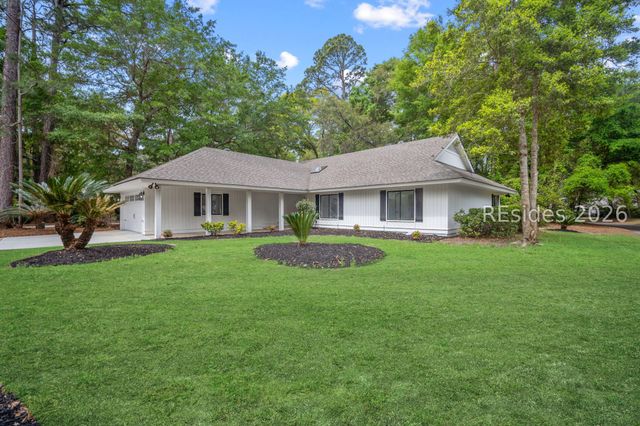2 Fishermans Bend Ct, Hilton Head Island, SC 29926