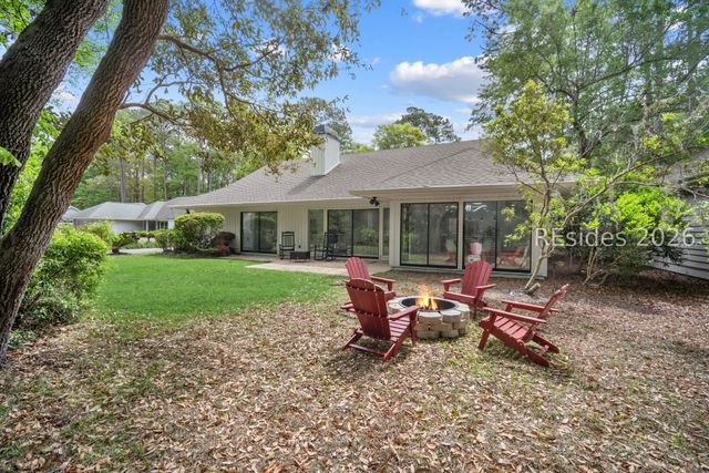 2 Fishermans Bend Ct, Hilton Head Island, SC 29926