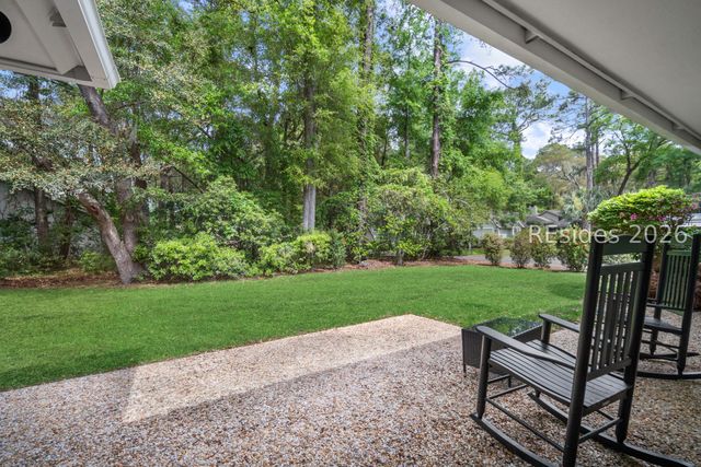 2 Fishermans Bend Ct, Hilton Head Island, SC 29926