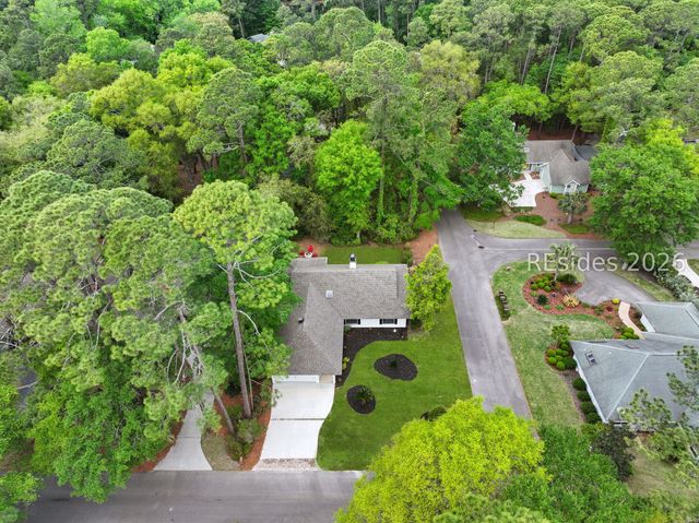 2 Fishermans Bend Ct, Hilton Head Island, SC 29926