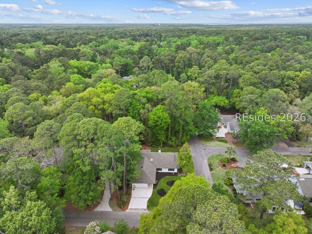 2 Fishermans Bend Ct, Hilton Head Island, SC 29926