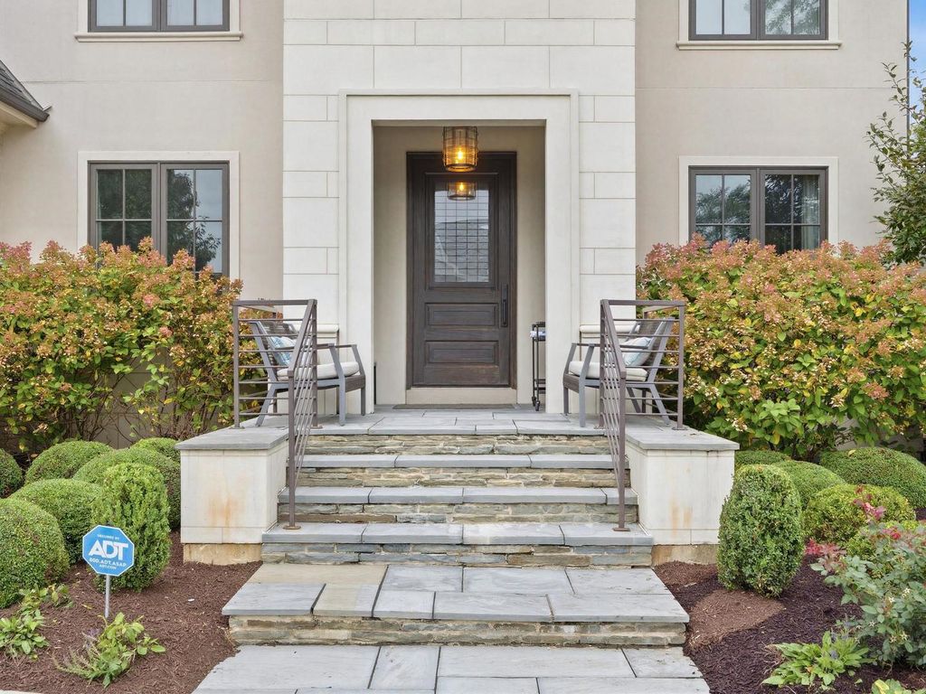 712 JEFFERSON Street, Hinsdale, IL 60521 — photo 3