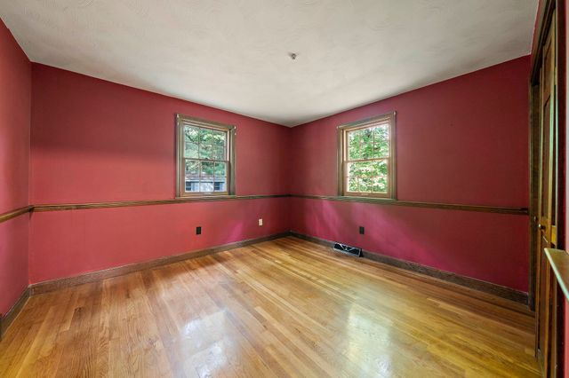 215 Bay State Cir, Hanson, MA 02341
