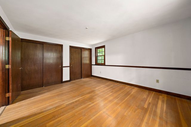215 Bay State Cir, Hanson, MA 02341