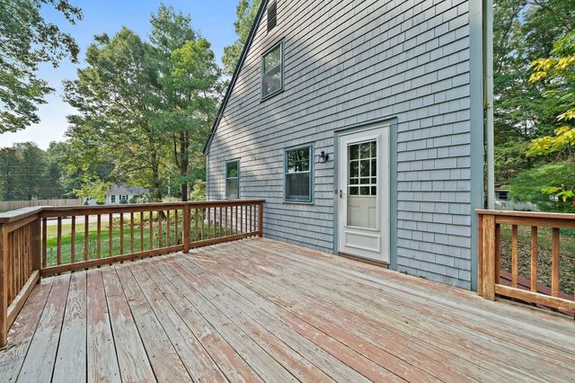215 Bay State Cir, Hanson, MA 02341