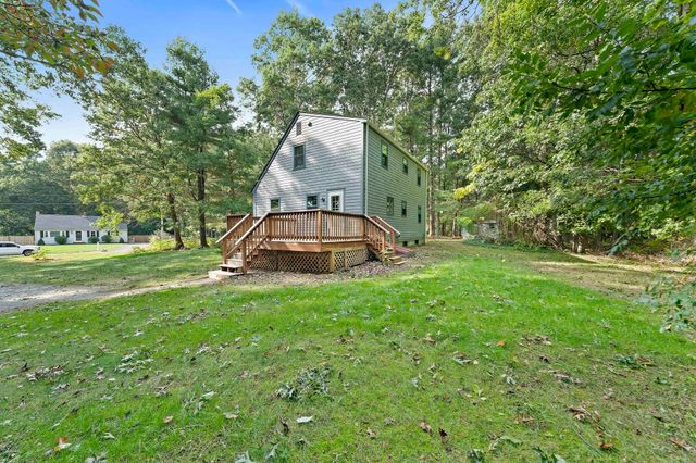 215 Bay State Cir, Hanson, MA 02341