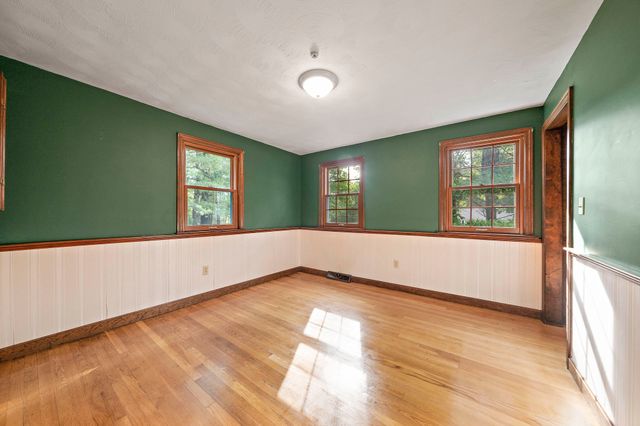 215 Bay State Cir, Hanson, MA 02341
