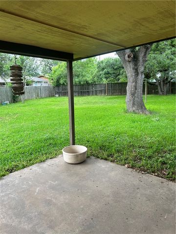 3520 Oakside Drive, Bryan, TX 77802