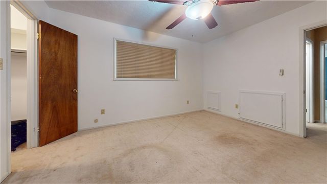 3520 Oakside Drive, Bryan, TX 77802