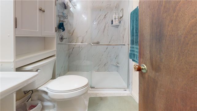 3520 Oakside Drive, Bryan, TX 77802