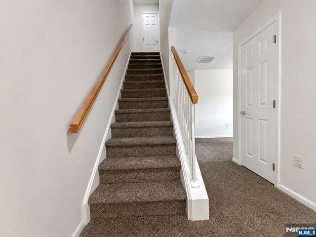 151 Prestwick Way 151, Edison, NJ 08820