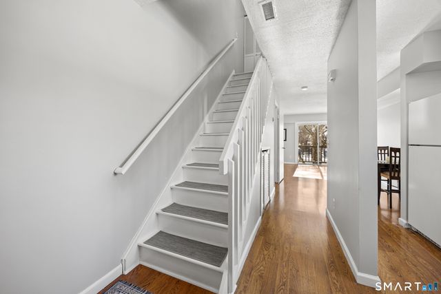 202 Main Street APT 3H, West Haven, CT 06516