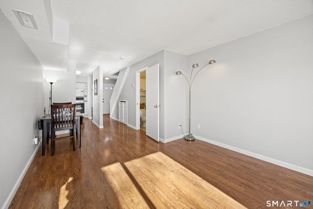 202 Main Street APT 3H, West Haven, CT 06516