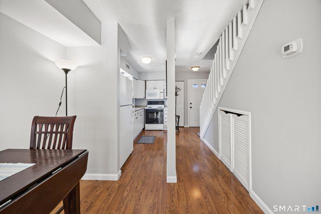 202 Main Street APT 3H, West Haven, CT 06516