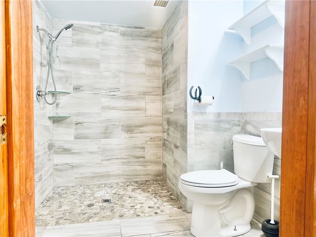 4628 Sr 363, Russellville, AR 72802