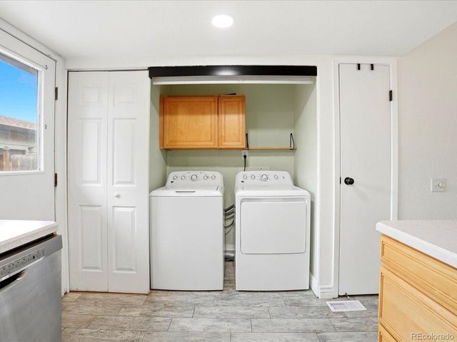3572 S Kittredge St A, Aurora, CO 80013