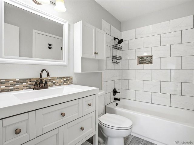 3572 S Kittredge St A, Aurora, CO 80013