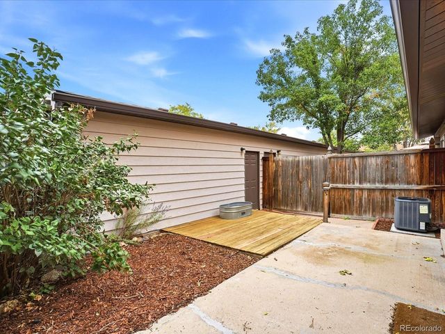 3572 S Kittredge St A, Aurora, CO 80013