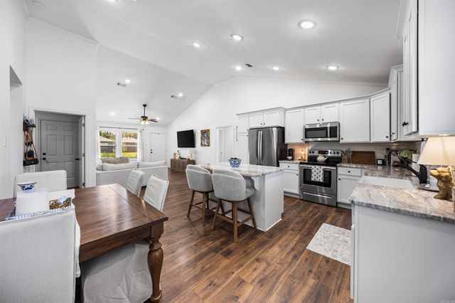 14 Cindy, Ward, AR 72176
