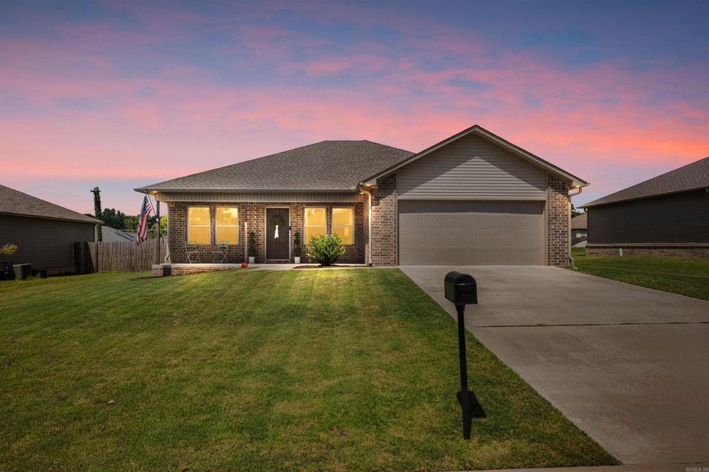 14 Cindy, Ward, AR 72176