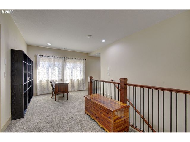 4712 Ne 93RD St, Vancouver, WA 98665