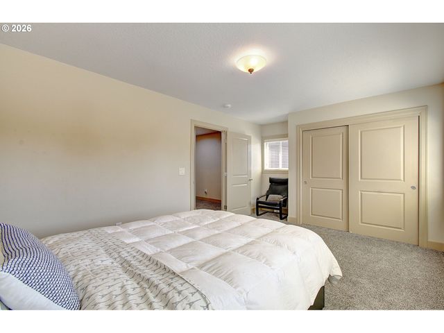 4712 Ne 93RD St, Vancouver, WA 98665