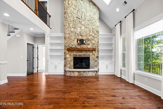 8337 Bluestone Lane, Knoxville, TN 37938