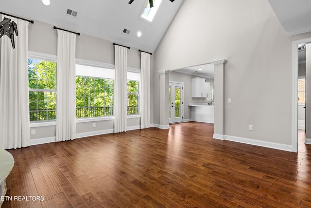 8337 Bluestone Lane, Knoxville, TN 37938