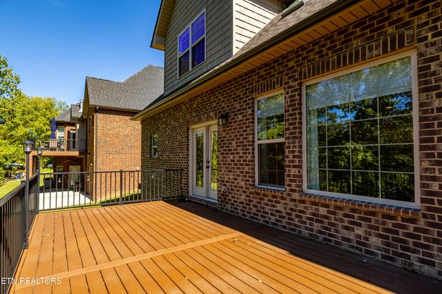 8337 Bluestone Lane, Knoxville, TN 37938