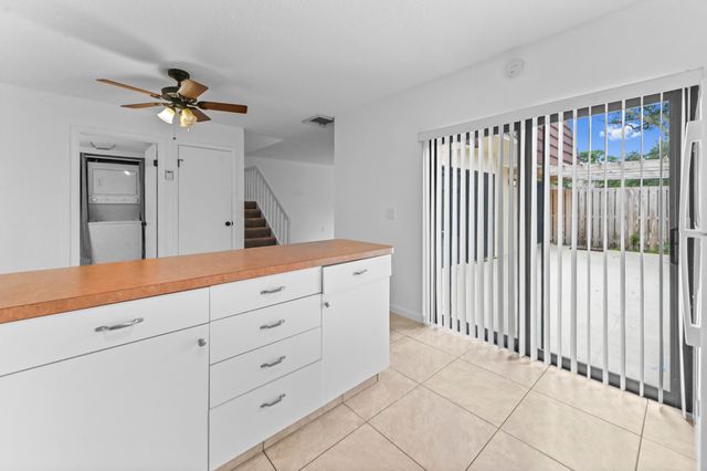 2523 25th Lane, Palm Beach Gardens, FL 33418
