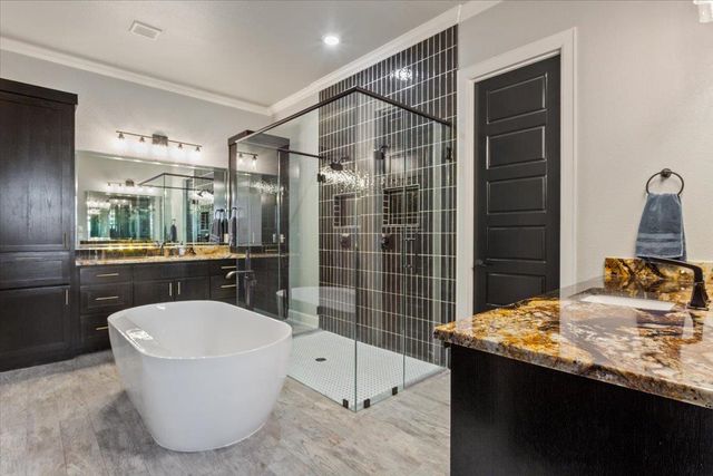 10940 Wedel Cemetery RD, Rogers, TX 76569