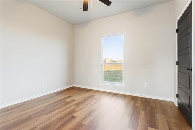 10940 Wedel Cemetery RD, Rogers, TX 76569