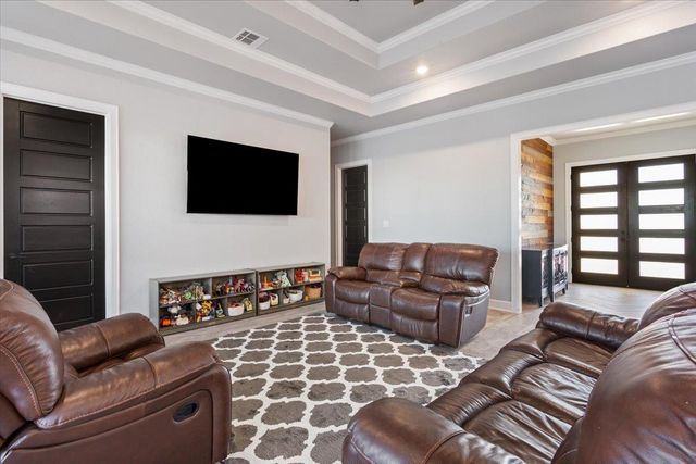 10940 Wedel Cemetery RD, Rogers, TX 76569