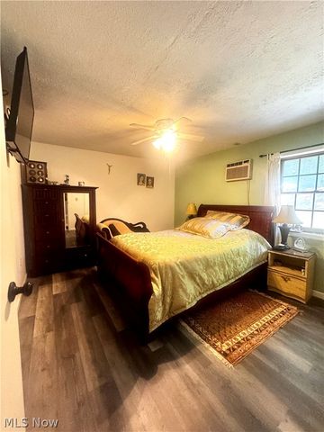 5104 Main Avenue, North Ridgeville, OH 44039