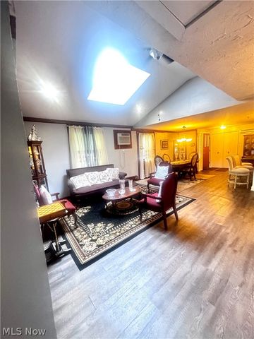 5104 Main Avenue, North Ridgeville, OH 44039
