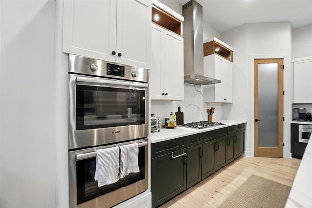 1943 Horseshoe Bend, Dayton, OH 45458