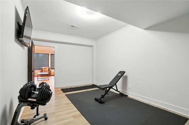 1943 Horseshoe Bend, Dayton, OH 45458