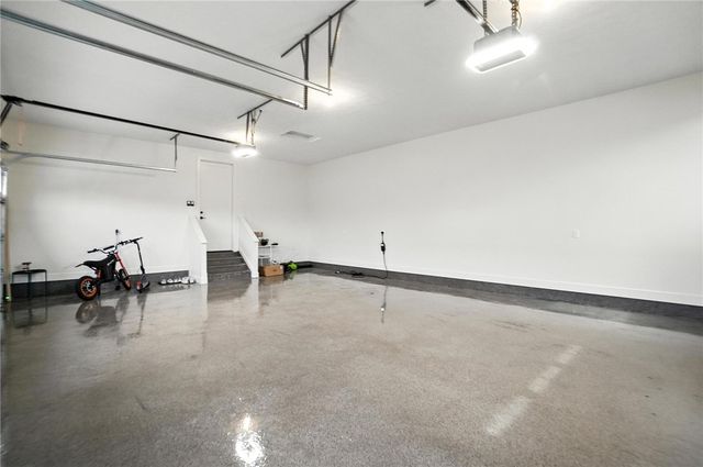 1943 Horseshoe Bend, Dayton, OH 45458