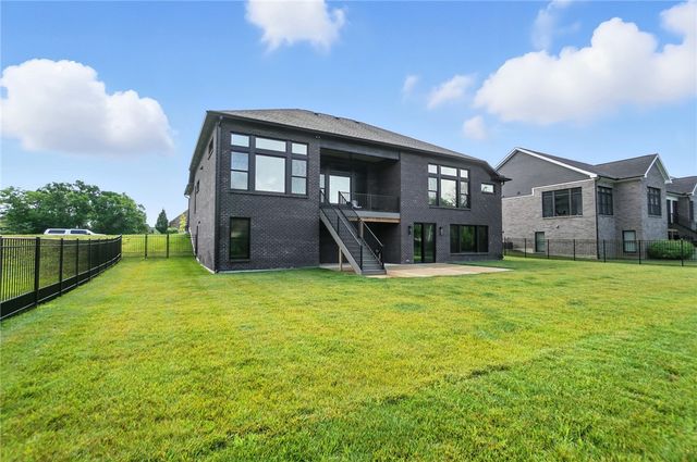 1943 Horseshoe Bend, Dayton, OH 45458