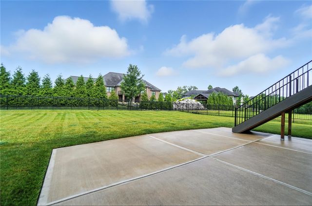 1943 Horseshoe Bend, Dayton, OH 45458