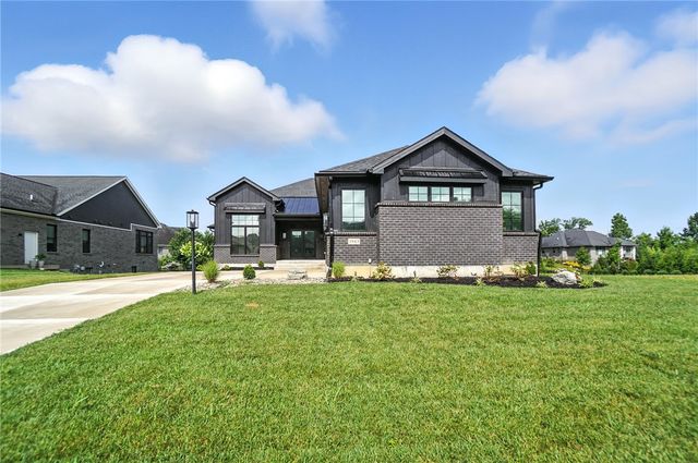 1943 Horseshoe Bend, Dayton, OH 45458
