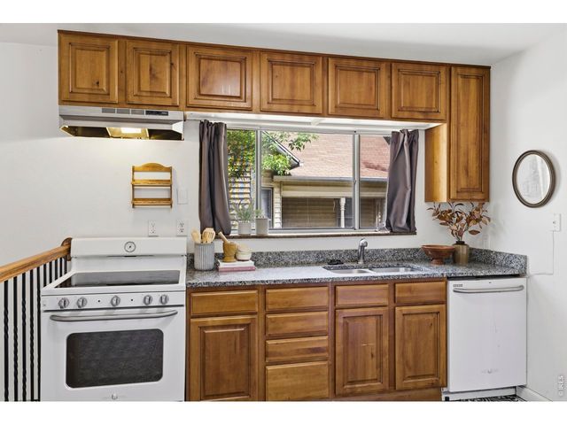 729 Atwood St, Longmont, CO 80501