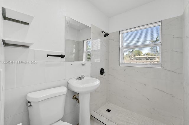 1201 NW 10th Pl, Fort Lauderdale, FL 33311
