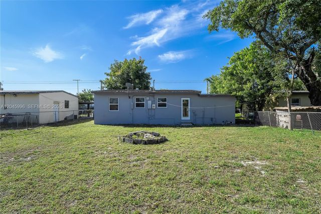 1201 NW 10th Pl, Fort Lauderdale, FL 33311