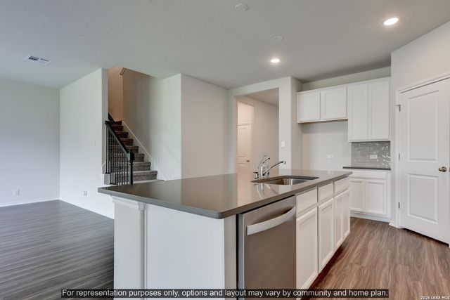 482 Nopal Hills, San Antonio, TX 78253