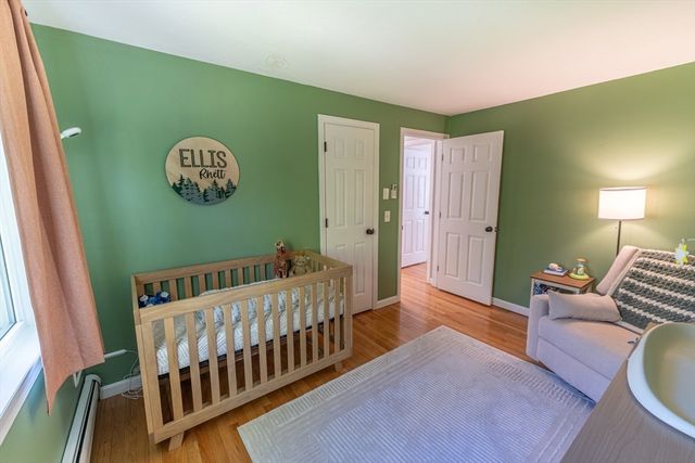 75 Fairview Park Rd, Sturbridge, MA 01566