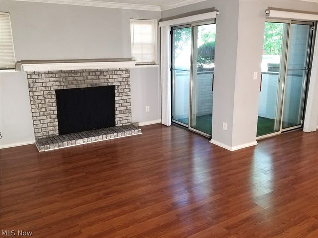 1217 W River Road N D1, Elyria, OH 44035