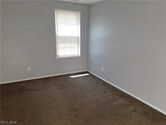 1217 W River Road N D1, Elyria, OH 44035