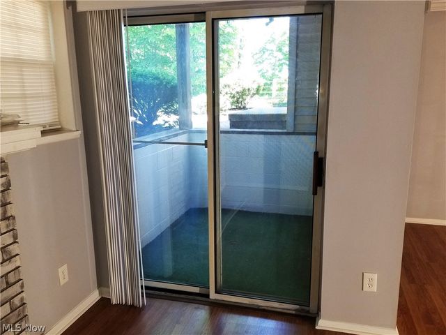 1217 W River Road N D1, Elyria, OH 44035