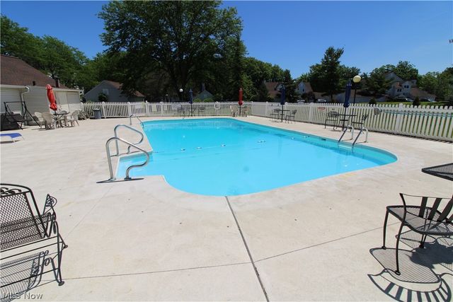 1217 W River Road N D1, Elyria, OH 44035